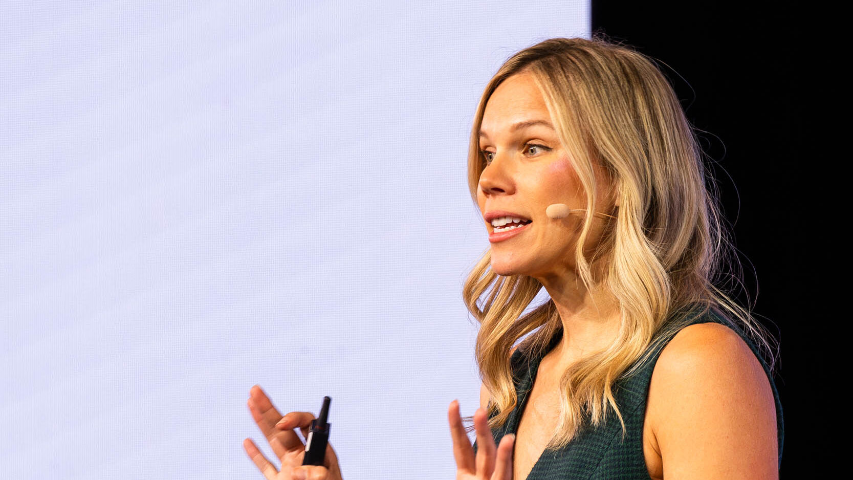 Amanda Ghetz speaking to small business owners.