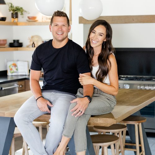 Erica and Jon Hayes headshot